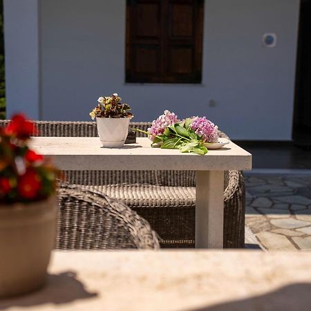 Paradeisos Rooms Pelion Agios Dimitrios  Bagian luar foto