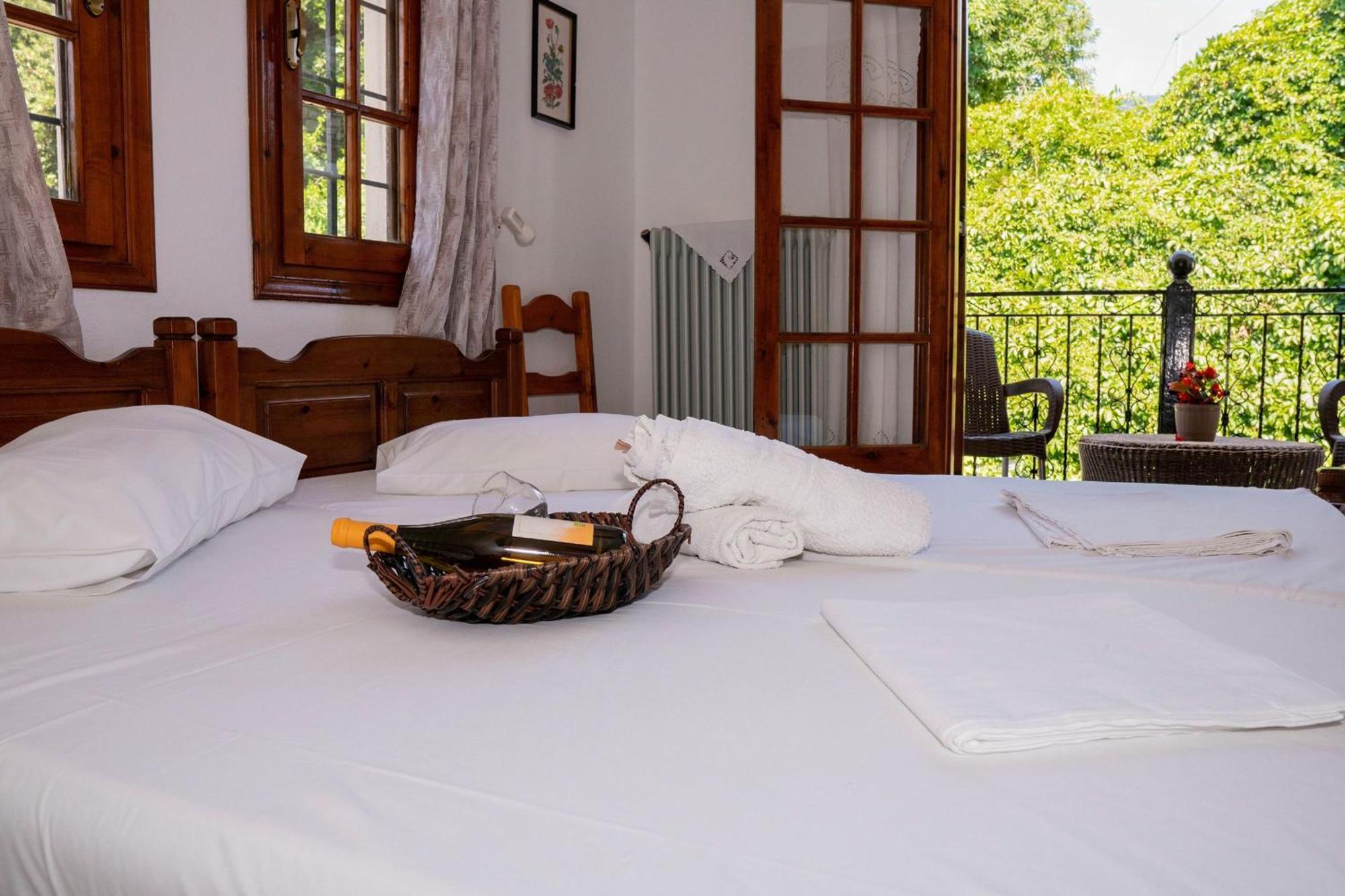 Paradeisos Rooms Pelion Agios Dimitrios  Bagian luar foto