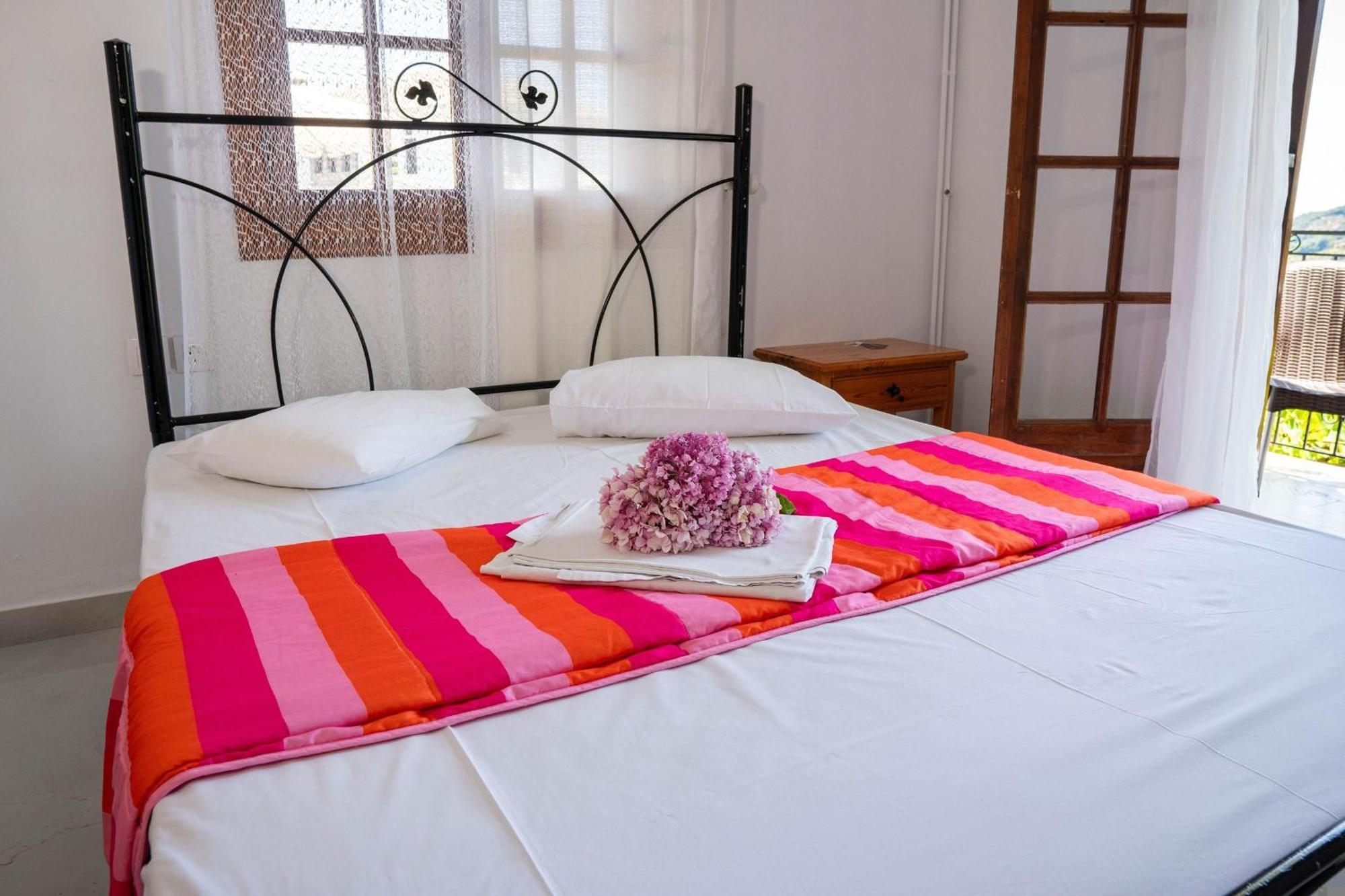 Paradeisos Rooms Pelion Agios Dimitrios  Bagian luar foto