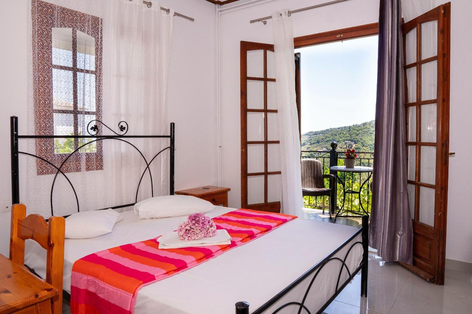 Paradeisos Rooms Pelion Agios Dimitrios  Bagian luar foto